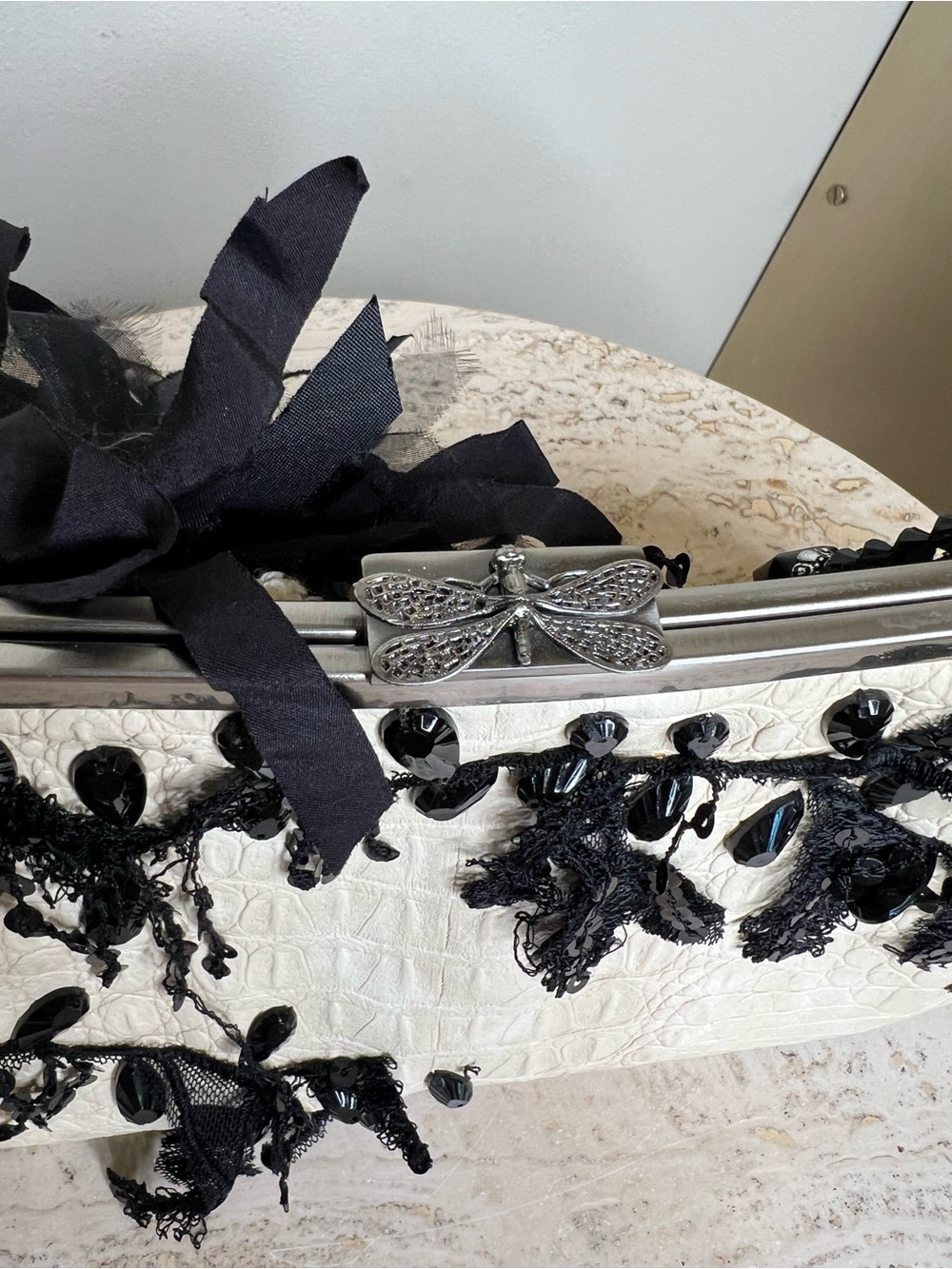 Black & White Floral Applique Evening Clutch - Picture 7 of 12